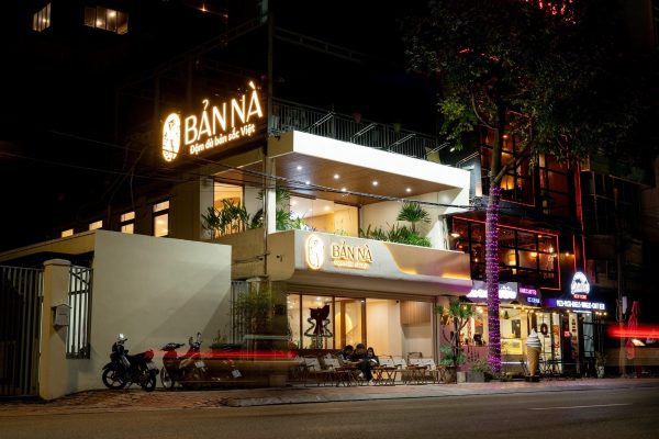 thiet-ke-quan-ca-phe-ban-na