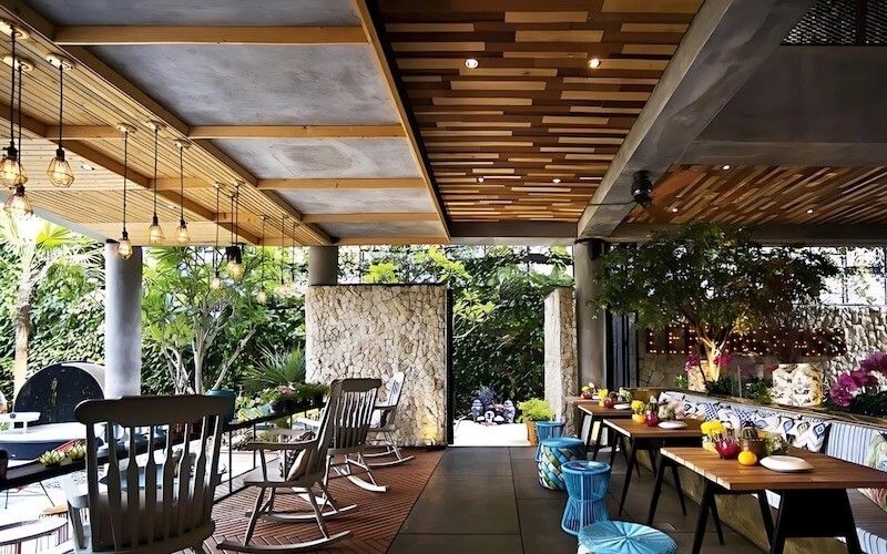 thiet-ke-quan-ca-phe-dep-phong-cach-tropical-2