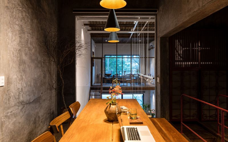 Tầng trên: không gian trải nghiệm – giữ chân khách