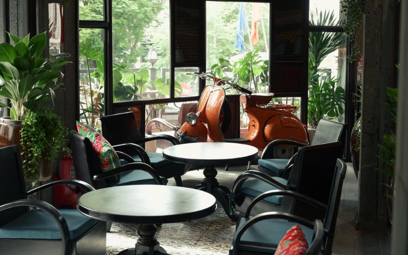 phân chia không gian mà không gây cảm giác nặng nề