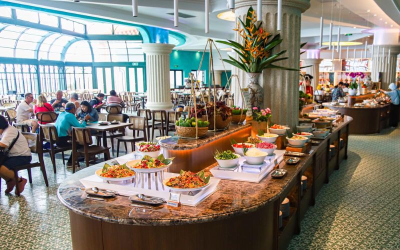 Phân luồng di chuyển 1 chiều trong nhà hàng buffet