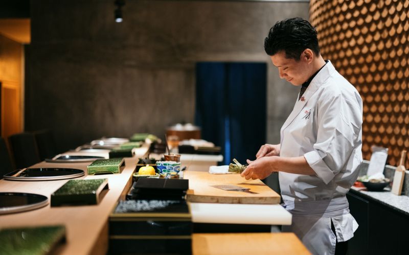 Tích hợp nhận diện thương hiệu trong không gian