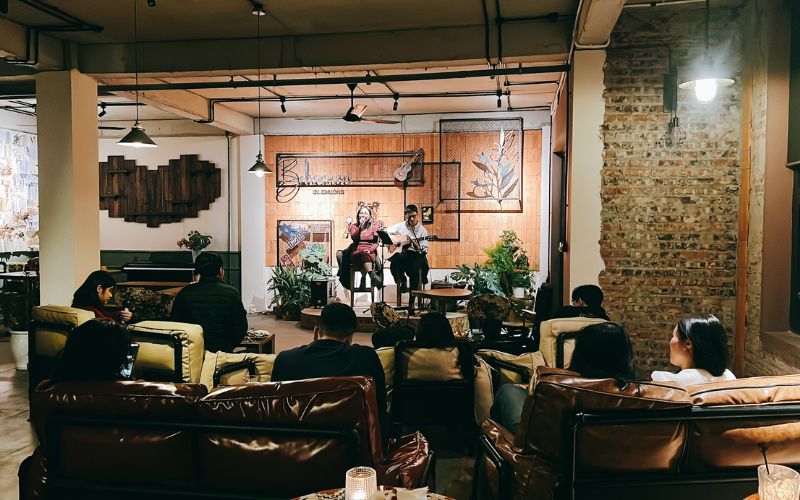 mô hình quán cafe phong cách Bohemian phù hợp nhất hiện nay