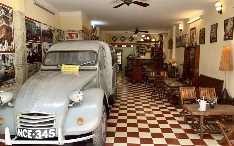 Luồng nhân viên nên là đường ngắn nhất từ quầy bar đến các khu ngồi