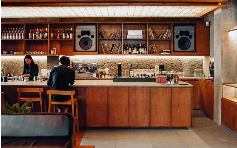 Mẫu quầy cà phê đẹp phong cách vintage, retro