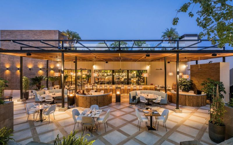 thiết kế nhà hàng hiện đại