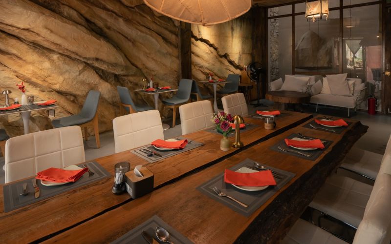 Thiết kế quán cà phê bánh ngọt Claré Cake Bake & Brunch