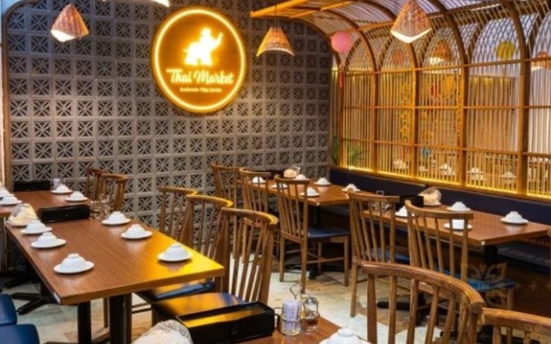 Màu sắc và vật liệu