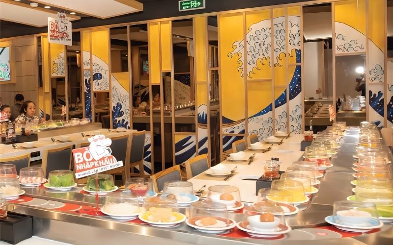 Thiết kế khu bàn ăn và băng chuyền