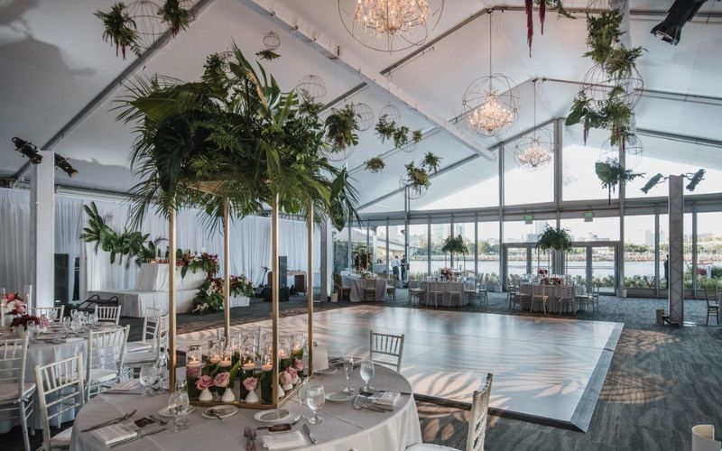 Thiết kế nhà hàng tiệc cưới phong cách Tropical 