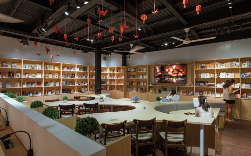 thiết kế quán cafe sách đẹp tại Đà Nẵng