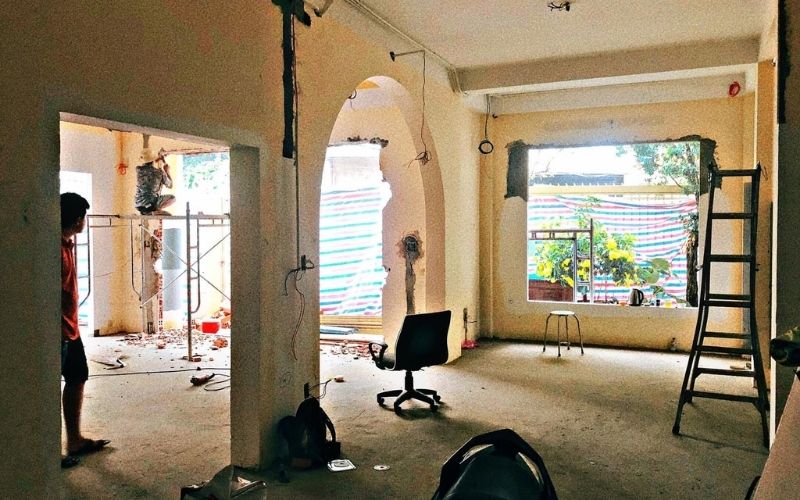 Hiện trạng mặt bằng trước khi cải tạo nhà cũ thành quán cà phê