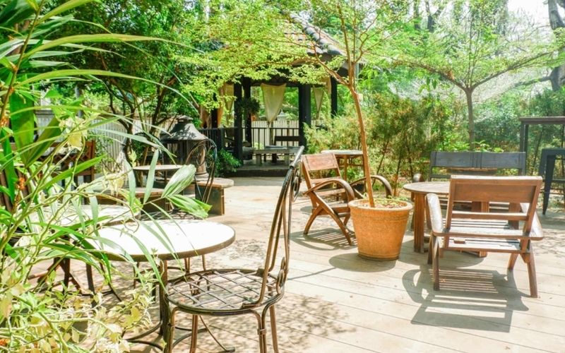 Gỗ kết hợp khung kim loại