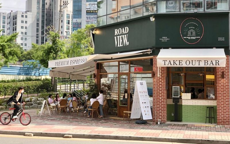 Thiết kế mở, tận dụng tối đa 2 mặt tiền 