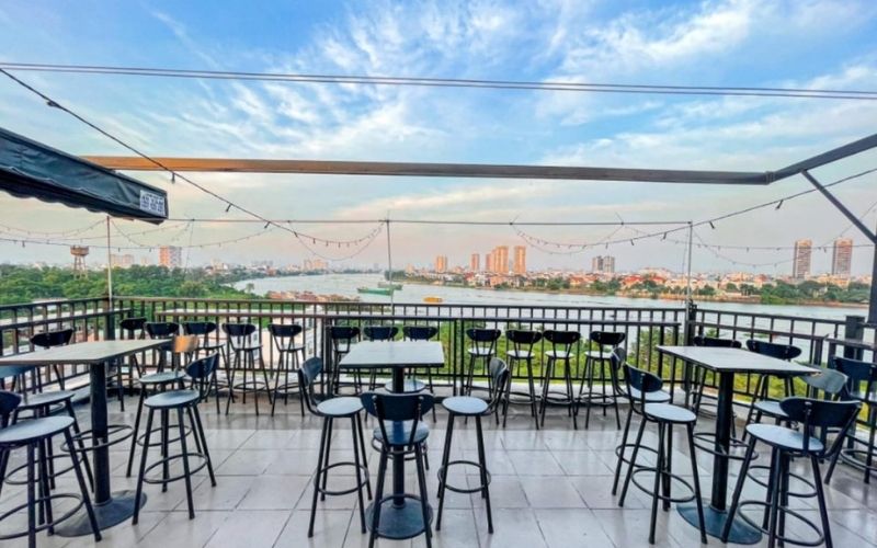 Không gian check-in giúp tăng nhận diện thương hiệu quán cà phê rooftop