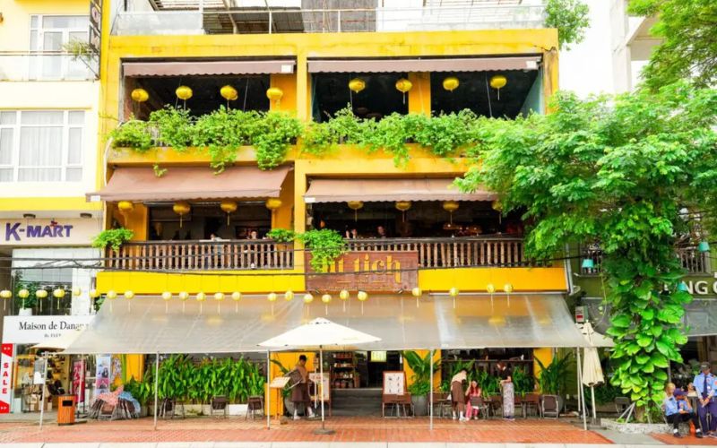 Út Tịch Cafe - Thiết kế quán cafe check-in phong cách vintage đẹp hoài cổ thu hút giới trẻ 2026