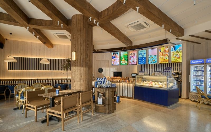 Giải pháp vật liệu trong thiết kế nội thất cafe cao cấp 