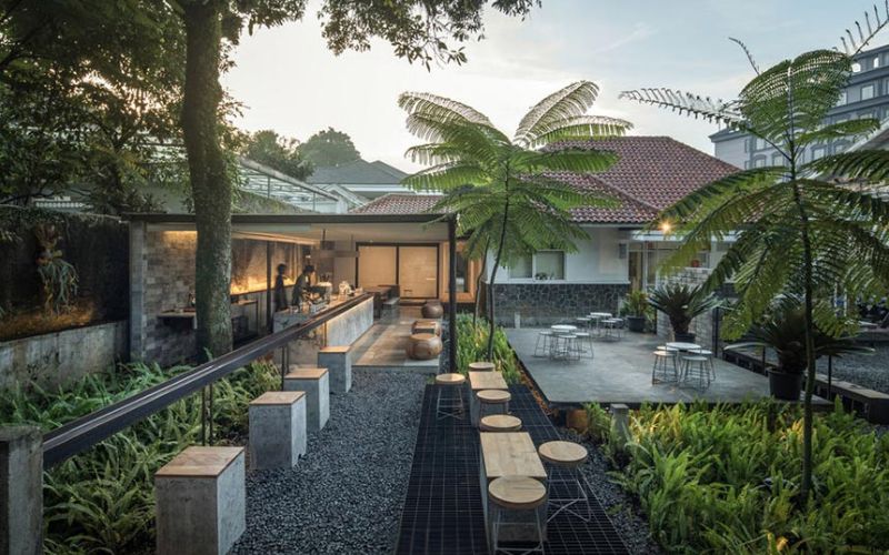 thiết kế quán cafe phong cách Tropical