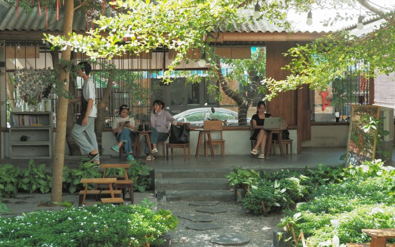 thiết kế quán cafe sân vườn phong cách Nhật Bản