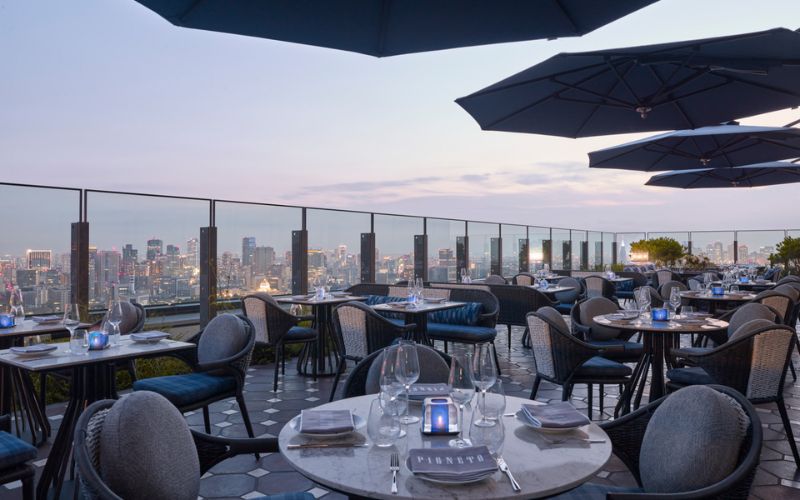 Thiết kế nhà hàng sân thượng (Rooftop)