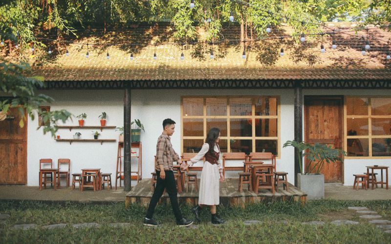 Khu nhà chính (indoor / semi-outdoor) 