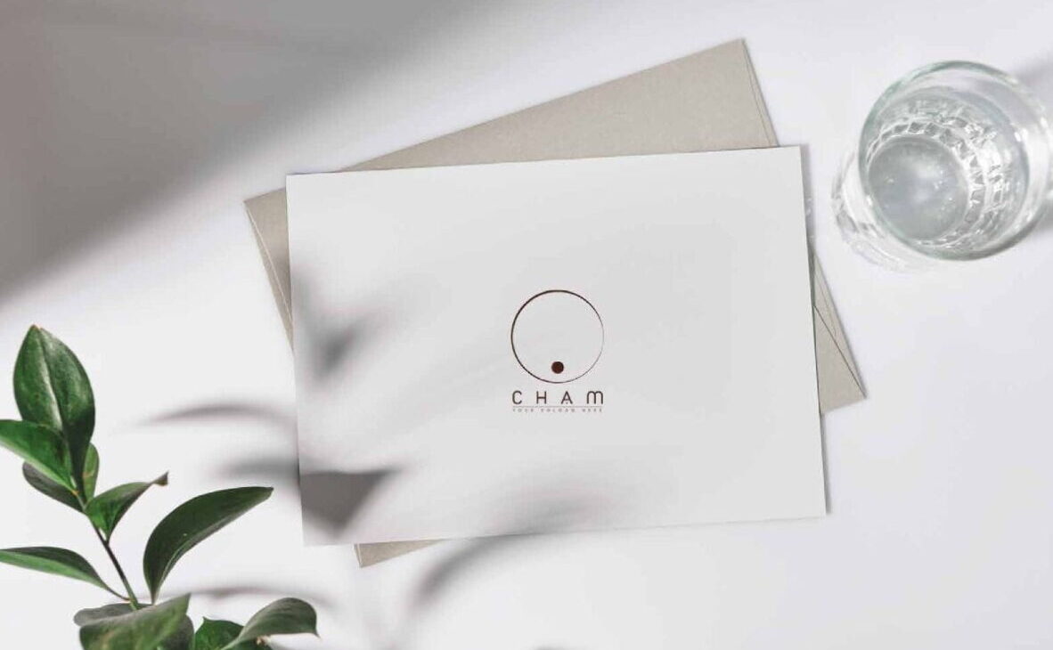 Thiết kế bộ nhận diện thương hiệu CHAM