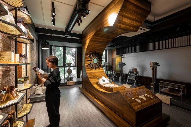 Khu trưng bày hạt cà phê và thiết bị 