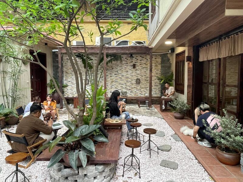 Mô hình cà phê sân vườn kết hợp điểm check-in